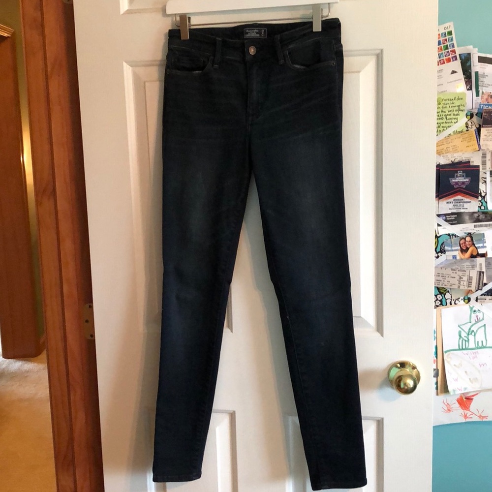 Abercrombie Harper super skinny jean size 27/4 R